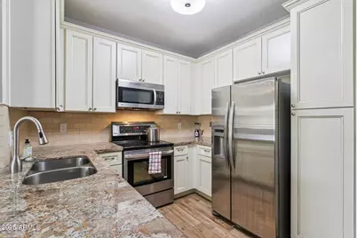 7009 E Acoma Drive #2125, Scottsdale, AZ 85254 - Photo 6