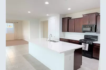 25734 N 140th Lane, Surprise, AZ 85387 - Photo 4
