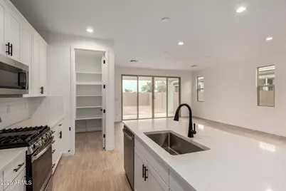 8026 W Granada Road, Phoenix, AZ 85035 - Photo 4