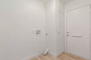 10935 W Santa Fe Dr, Sun City, AZ 85351 - Photo 28