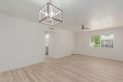 10935 W Santa Fe Drive, Sun City, AZ 85351 - Photo 10