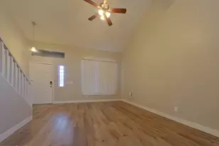 2645 S 63rd Ln, Phoenix, AZ 85043 - Photo 2