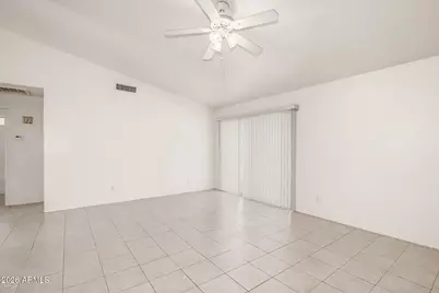 8016 W Whyman Avenue, Phoenix, AZ 85043 - Photo 6
