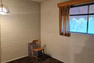 2545 W Rose Ln, Phoenix, AZ 85017 - Photo 10