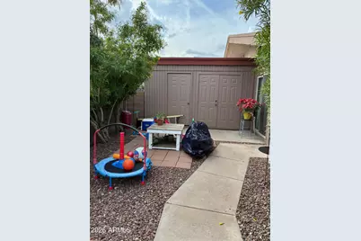 601 N May Street #33, Mesa, AZ 85201 - Photo 2