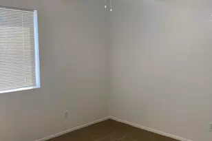 1013 W Sandra Ter, Phoenix, AZ 85023 - Photo 10