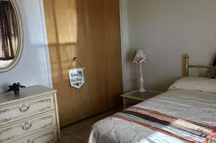 10643 W Snead Dr, Sun City, AZ 85351 - Photo 14