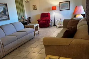 10643 W Snead Dr, Sun City, AZ 85351 - Photo 4