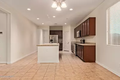 41334 W Rio Bravo Drive, Maricopa, AZ 85138 - Photo 14