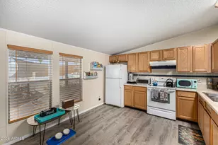 7925 E Javelina Ave, Mesa, AZ 85209 - Photo 14