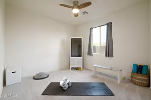 7936 W Wood Ln, Phoenix, AZ 85043 - Photo 18