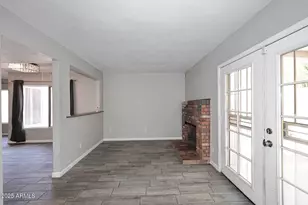 2416 W Caribbean Ln, Phoenix, AZ 85023 - Photo 12