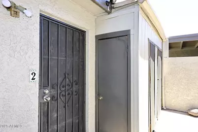 2416 W Caribbean Lane #2, Phoenix, AZ 85023 - Photo 2