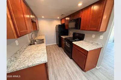 6541 N 67th Avenue #126, Glendale, AZ 85301 - Photo 6