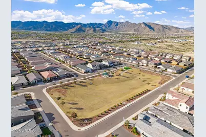 19934 W Glenrosa Avenue, Litchfield Park, AZ 85340 - Photo 32