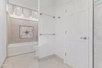 8084 E Del Laton Drive, Scottsdale, AZ 85258 - Photo 16