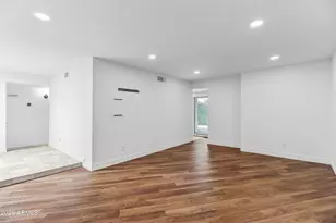 8084 E Del Laton Dr, Scottsdale, AZ 85258 - Photo 2