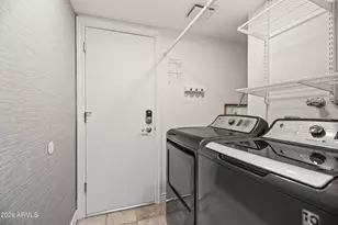 8084 E Del Laton Dr, Scottsdale, AZ 85258 - Photo 26