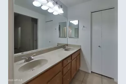 5521 N 103rd Drive, Glendale, AZ 85307 - Photo 8