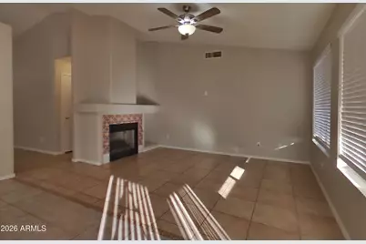 5521 N 103rd Drive, Glendale, AZ 85307 - Photo 4