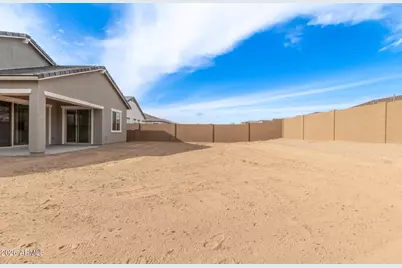 15832 W Desert Hollow Drive, Surprise, AZ 85387 - Photo 34