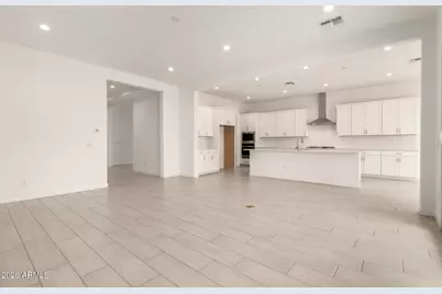 15832 W Desert Hollow Drive, Surprise, AZ 85387 - Photo 6