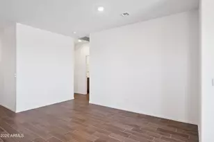 22101 N Dawn Vw Dr, Maricopa, AZ 85139 - Photo 10