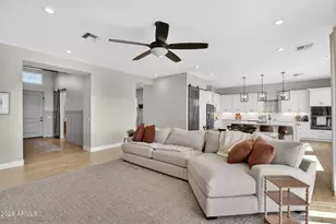 629 W Cloud Rd, Phoenix, AZ 85086 - Photo 8