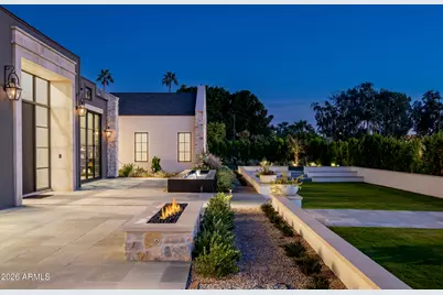 4864 E Lafayette Boulevard, Phoenix, AZ 85018 - Photo 10