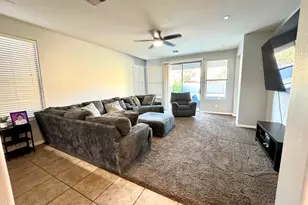 44242 W Yucca Ln, Maricopa, AZ 85138 - Photo 8