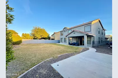 44242 W Yucca Lane, Maricopa, AZ 85138 - Photo 24