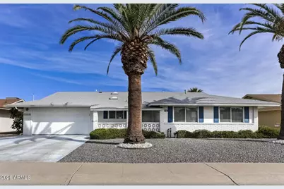 10438 W Cinnebar Avenue, Sun City, AZ 85351 - Photo 1