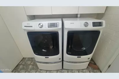 10438 W Cinnebar Avenue, Sun City, AZ 85351 - Photo 8