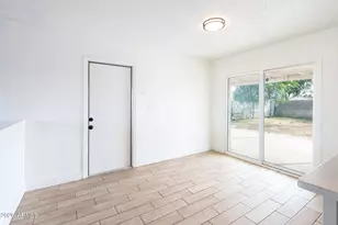 157 W Juniper St, Mesa, AZ 85201 - Photo 2