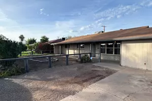 3944 W Bethany Home Rd, Phoenix, AZ 85019 - Photo 2