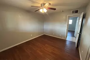 3944 W Bethany Home Rd, Phoenix, AZ 85019 - Photo 14