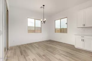 15793 W Bronco Trl, Surprise, AZ 85387 - Photo 4