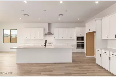 15793 W Bronco Trail, Surprise, AZ 85387 - Photo 2