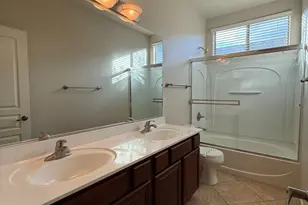 14641 W Hearn Rd, Surprise, AZ 85379 - Photo 18