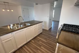 970 E Cottonwood Dr, Sierra Vista, AZ 85635 - Photo 8