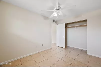 3949 E Earll Drive #4, Phoenix, AZ 85018 - Photo 10