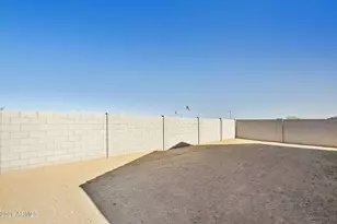 19010 W Rose Ln, Waddell, AZ 85355 - Photo 44