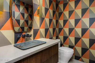 6331 E Hummingbird Lane, Paradise Valley, AZ 85253 - Photo 18