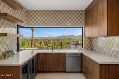 6331 E Hummingbird Lane, Paradise Valley, AZ 85253 - Photo 10