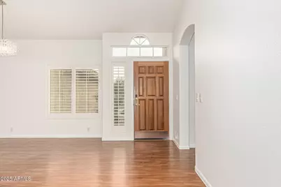 18853 N 89th Lane, Peoria, AZ 85382 - Photo 10