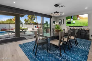 9056 N Arroya Vista Dr, Phoenix, AZ 85028 - Photo 16