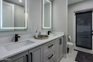 9056 N Arroya Vista Dr, Phoenix, AZ 85028 - Photo 38