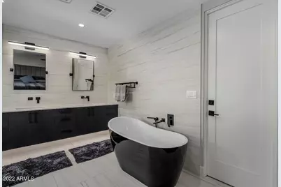 9056 N Arroya Vista Drive, Phoenix, AZ 85028 - Photo 18