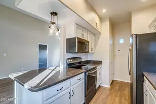 11333 N 92nd St, Scottsdale, AZ 85260 - Photo 8