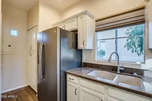 11333 N 92nd St, Scottsdale, AZ 85260 - Photo 6